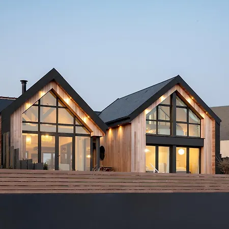 Apartment Architect-designed With Sea View